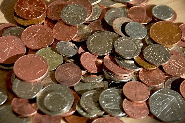low_on_money_read_these_tips_about_cash_advances.jpg
