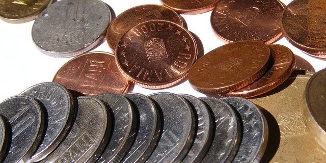 weighing_all_your_options_with_cash_advances.jpg