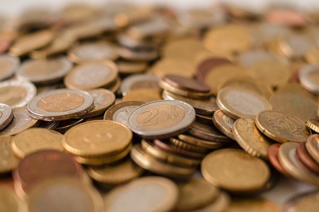 money_running_tight_a_payday_loan_can_solve_the_problem.jpg